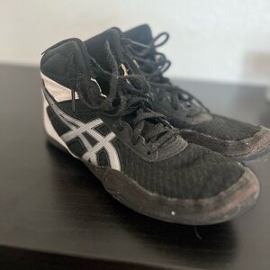 ASICS Black and White Athletic Shoes